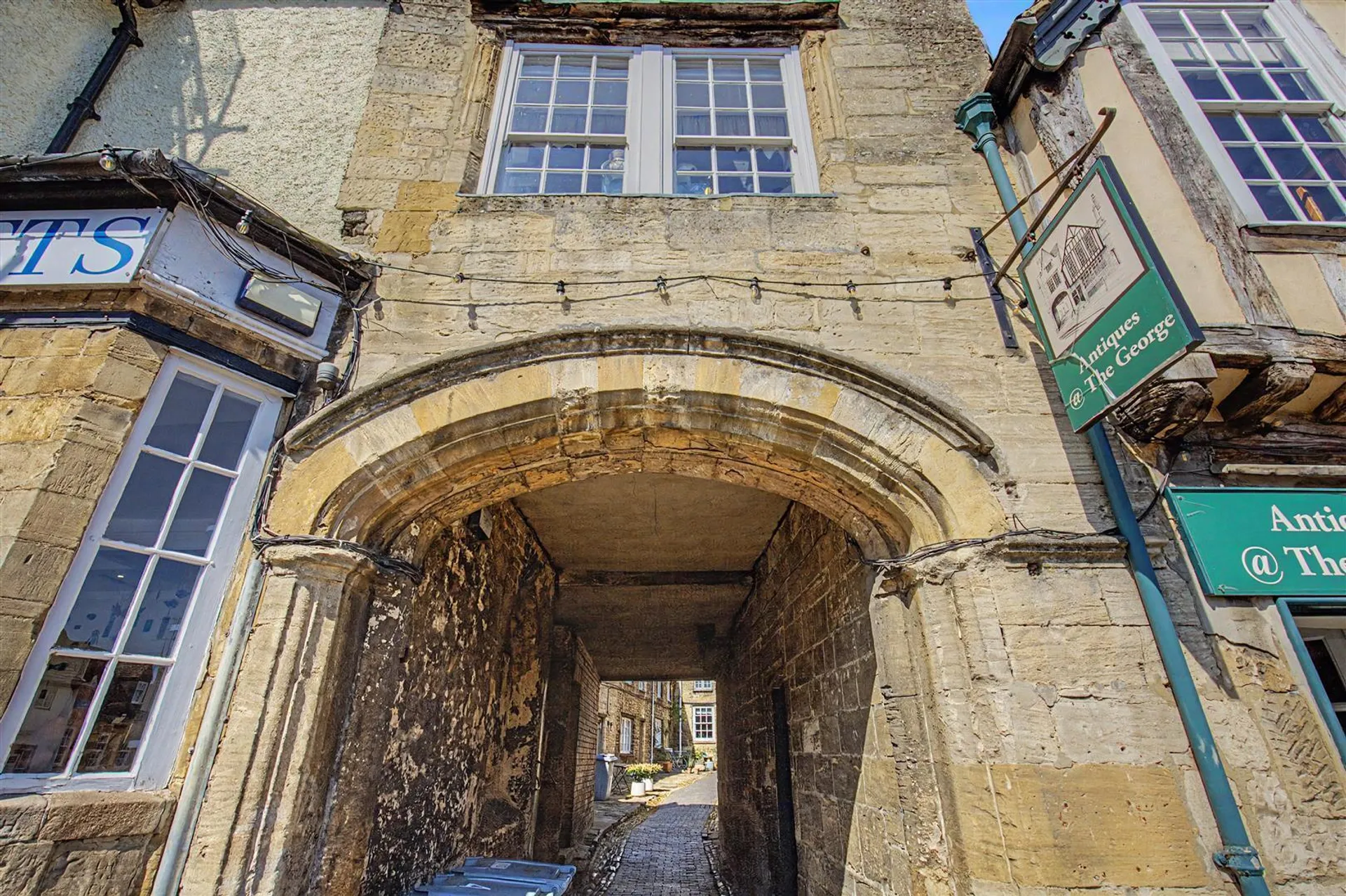 Property photo top 2