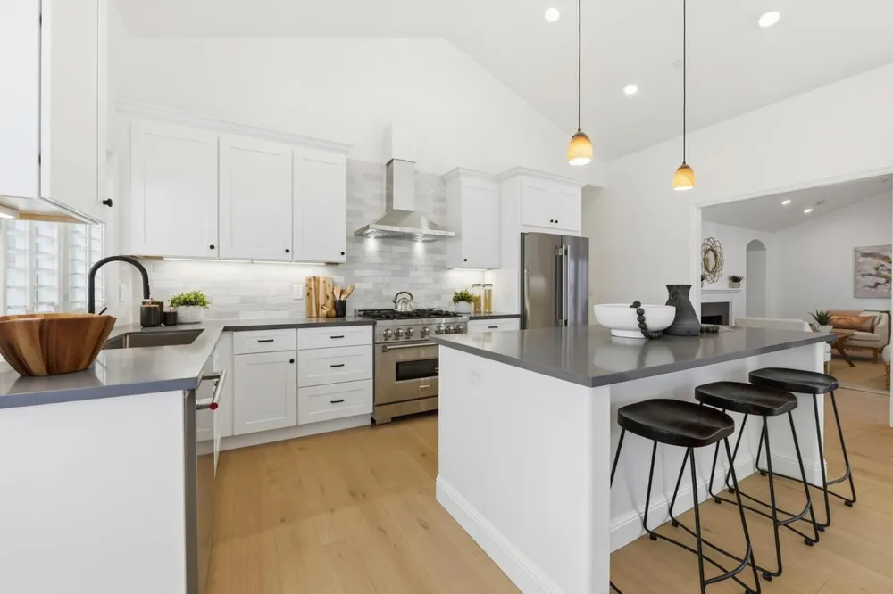 142 30th Ave, San Mateo, CA 94403