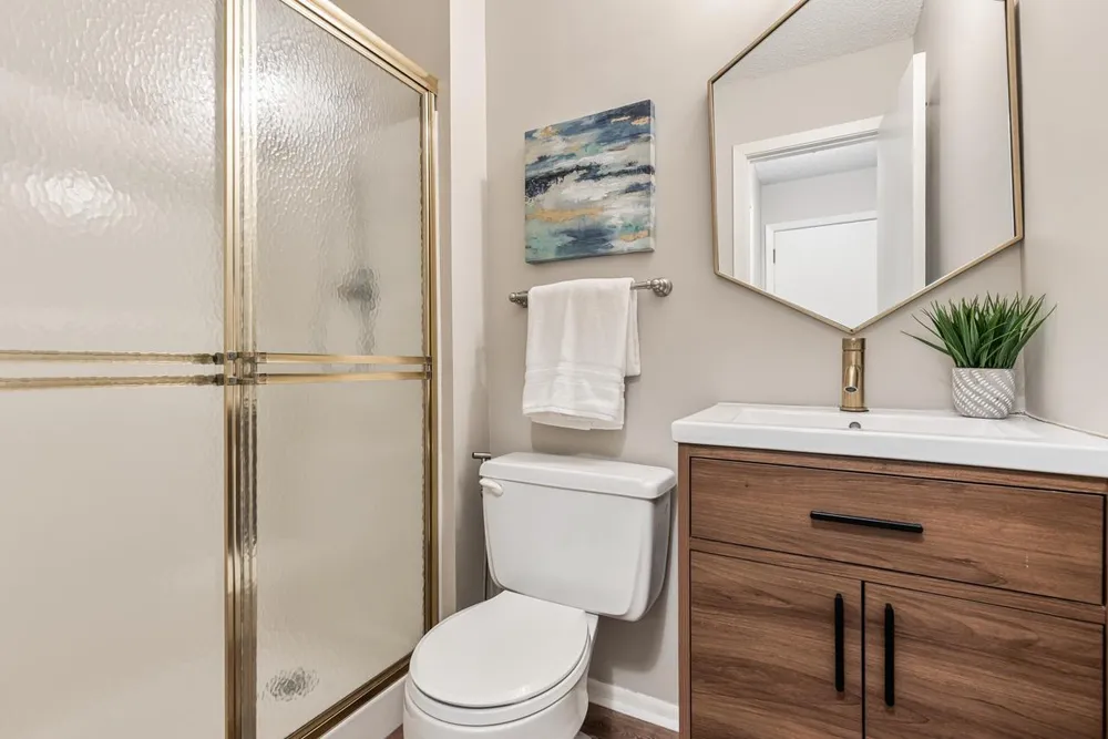 9515 Risewood Circle, Eden Prairie, MN 55347