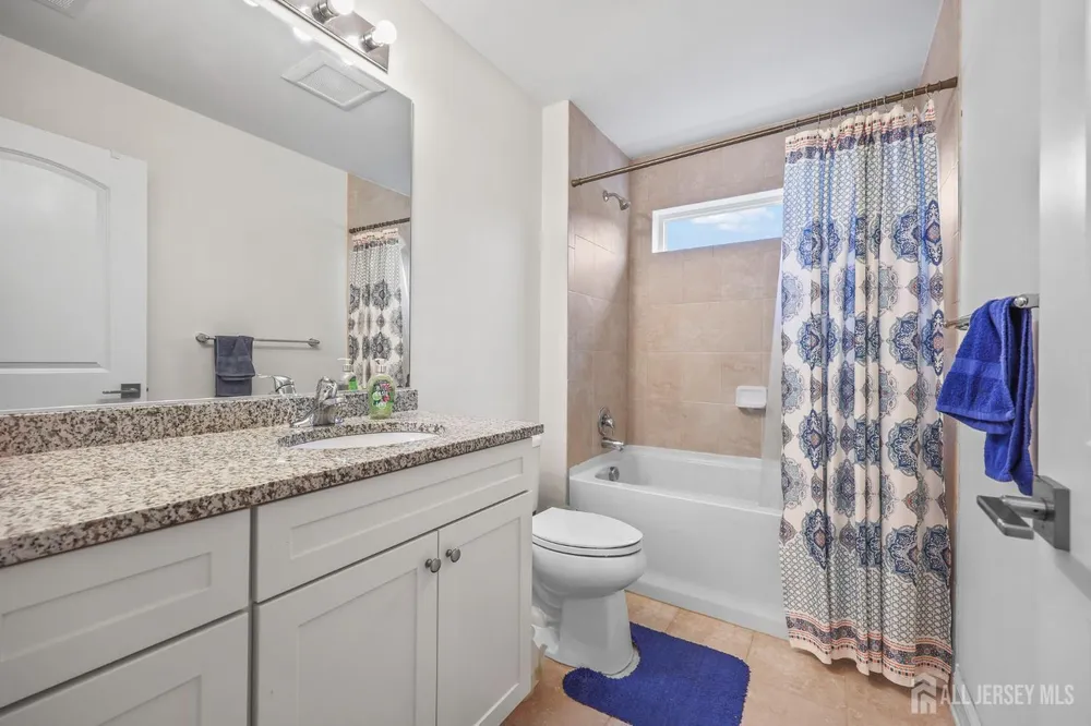 136 Southwood Dr, Old Bridge, NJ 08857