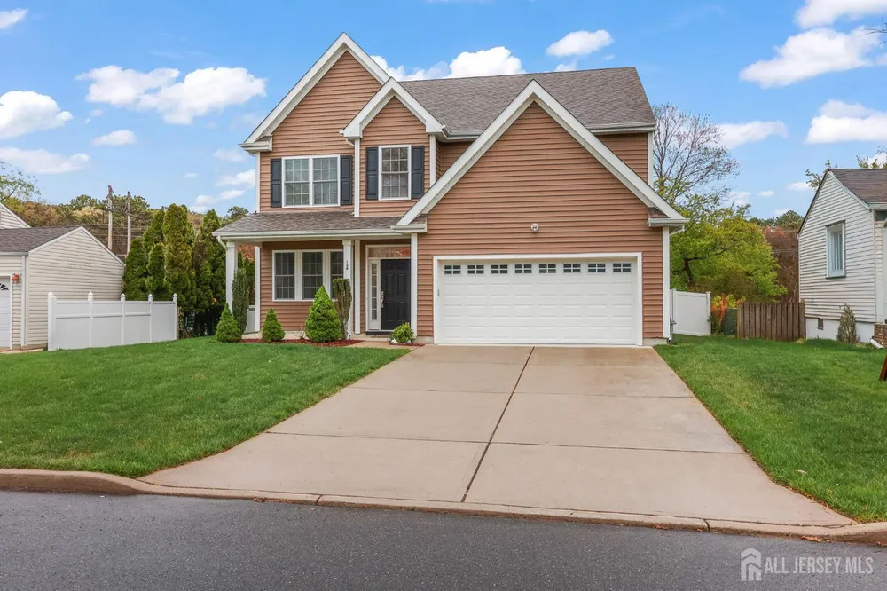 136 Southwood Dr, Old Bridge, NJ 08857