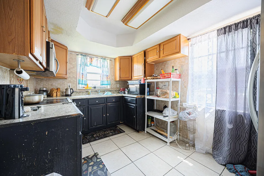 1125 NW 27th Ave, Fort Lauderdale, FL 33311