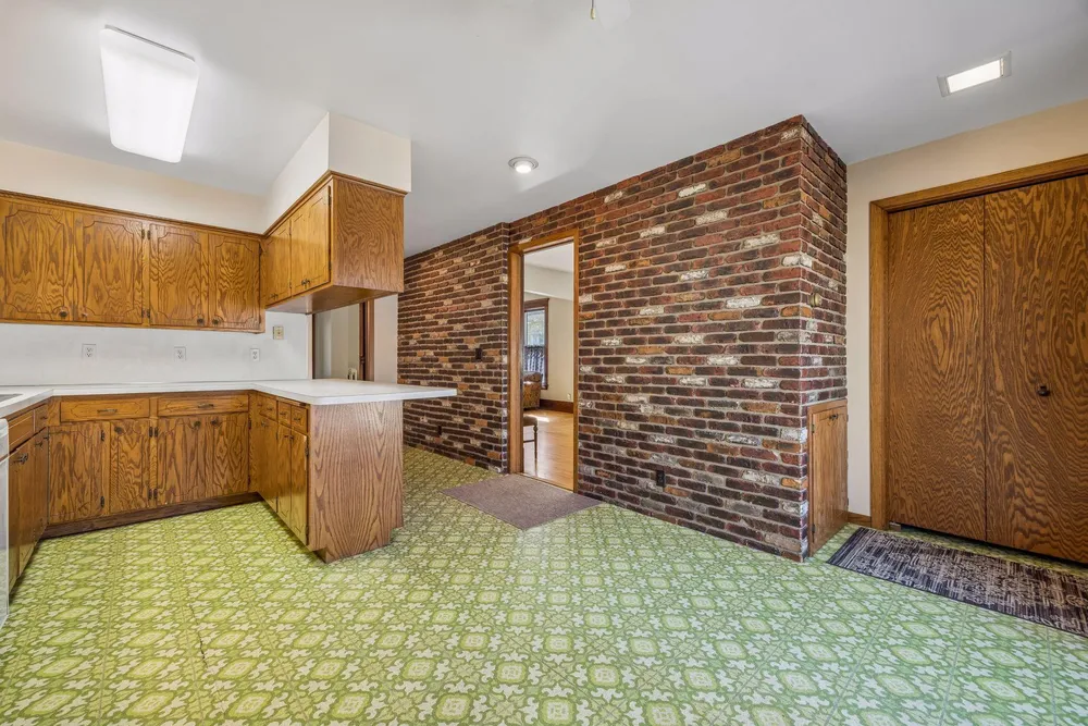 3308 Harriet Ave, Minneapolis, MN 55408