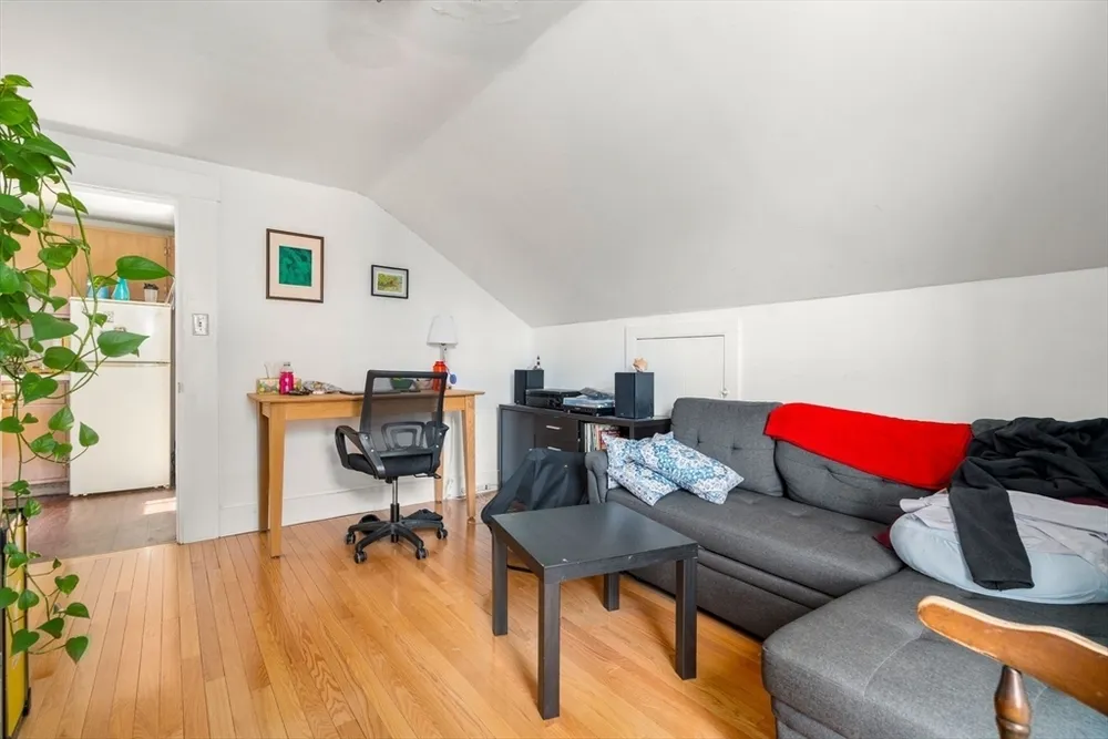 343 Harvard St, Cambridge, MA 02139