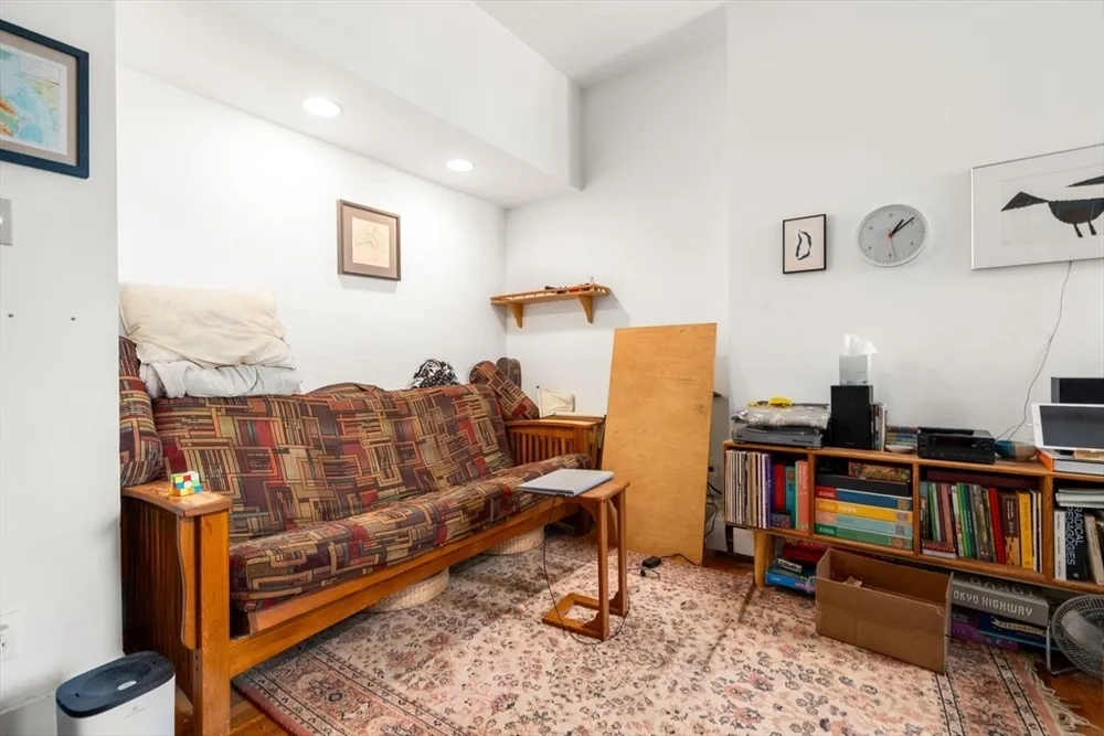 343 Harvard St, Cambridge, MA 02139