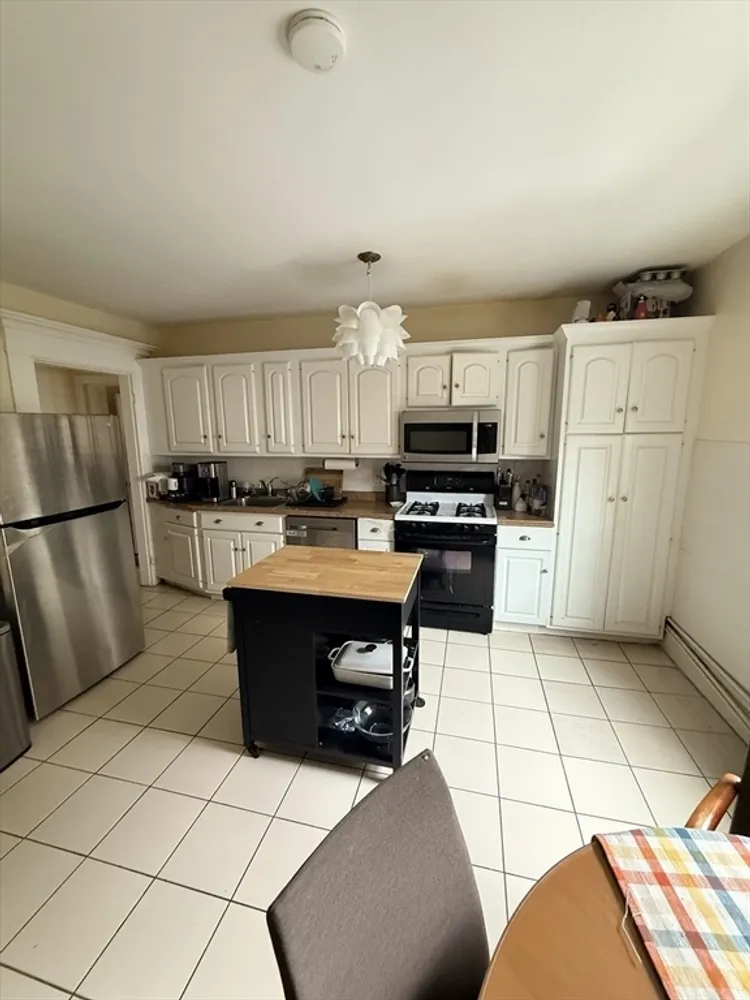 343 Harvard St, Cambridge, MA 02139