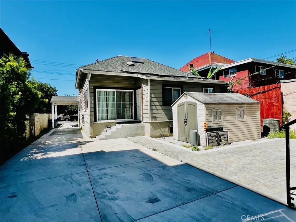 915 W 21st St, South Los Angeles, CA 90007