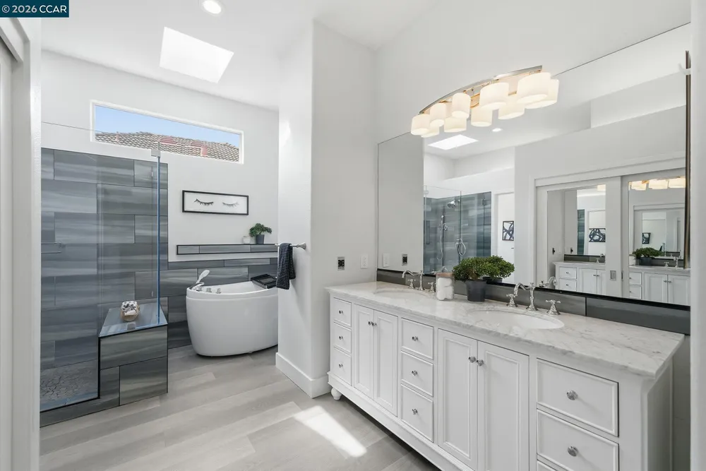 908 Vista Pointe Dr, San Ramon, CA 94582