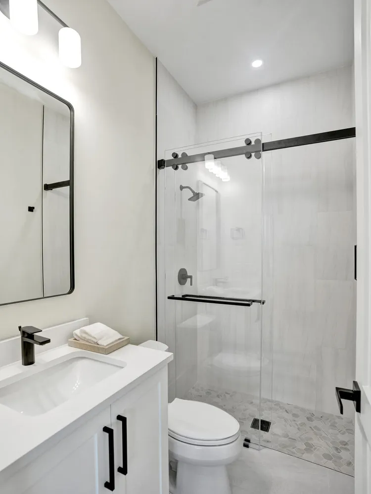 1523 NE 17th Way, Fort Lauderdale, FL 33304