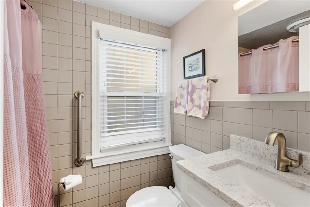 7 Longbow Circle, Lynnfield, MA 01940