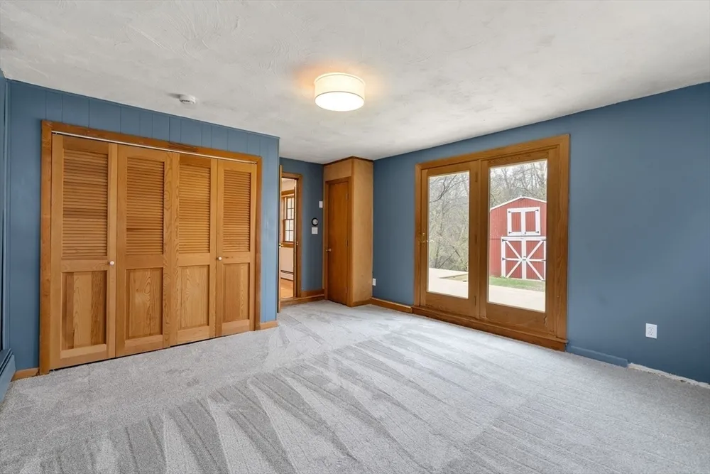 103 Wenham St, Danvers, MA 01923