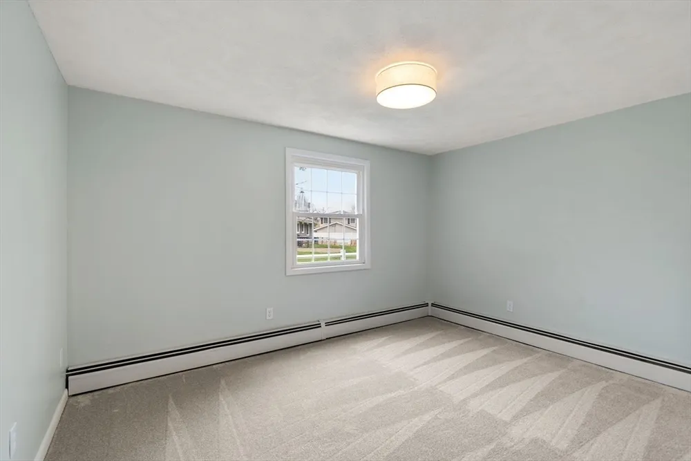 103 Wenham St, Danvers, MA 01923