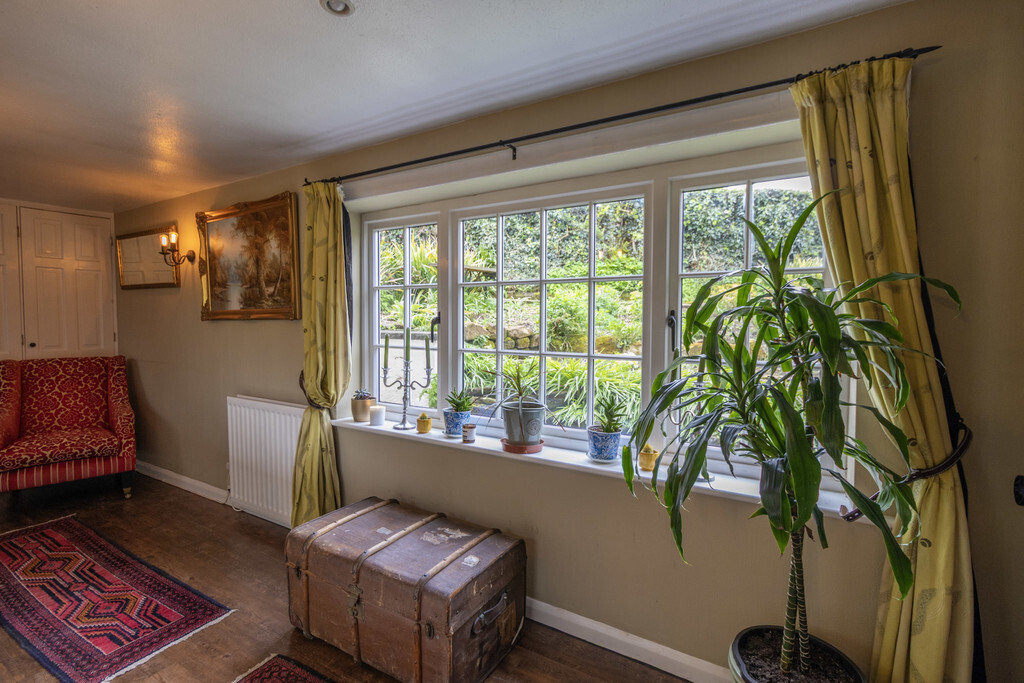 Faugh Image 15