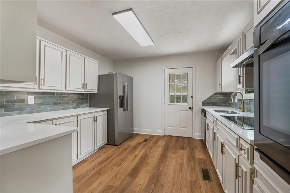 784 Lee Road 234, Smiths Station, AL 36870
