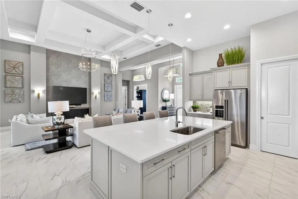 14179 Charthouse Ct, Naples, FL 34114