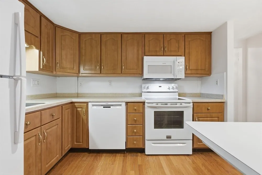 3 Spruce St, Stoneham, MA 02180