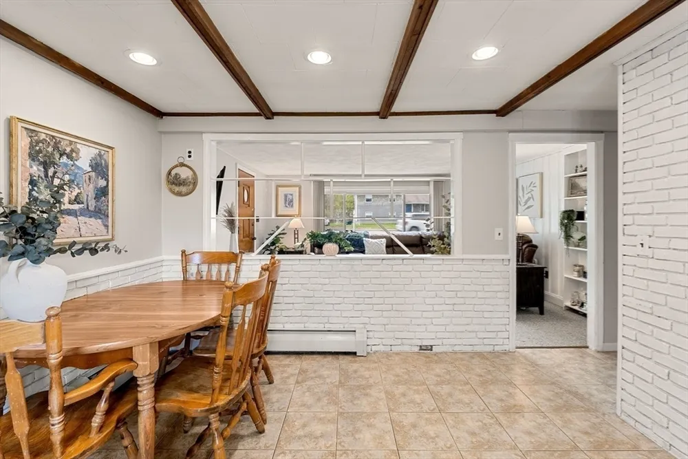 583 Chandler St, Tewksbury, MA 01876