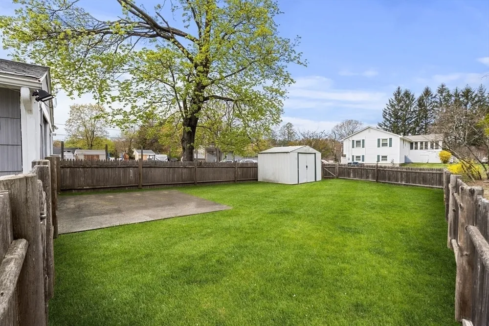 583 Chandler St, Tewksbury, MA 01876
