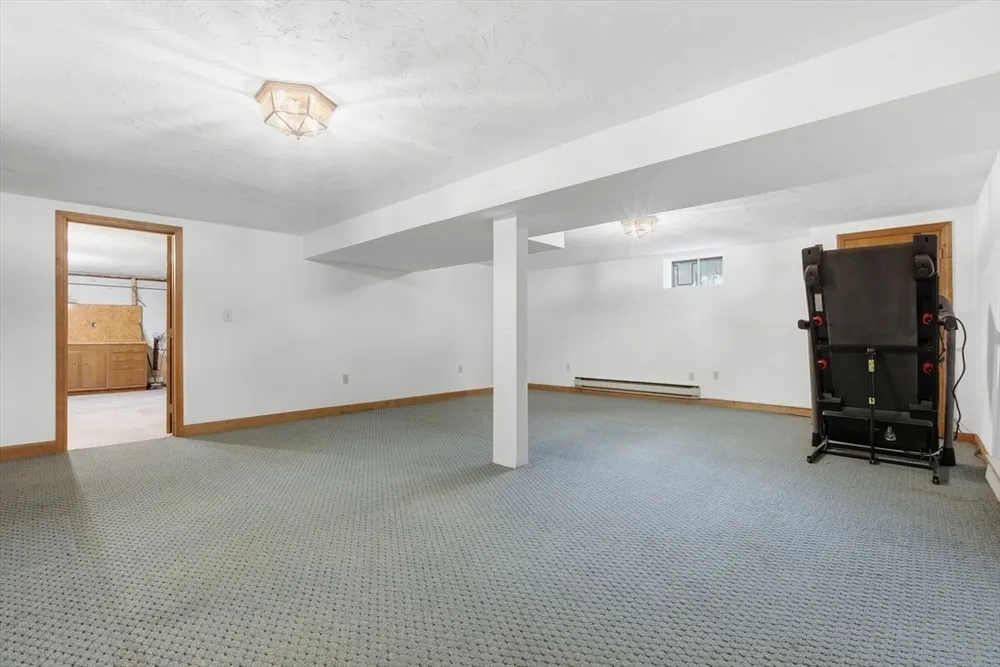 3 Spruce St, Stoneham, MA 02180