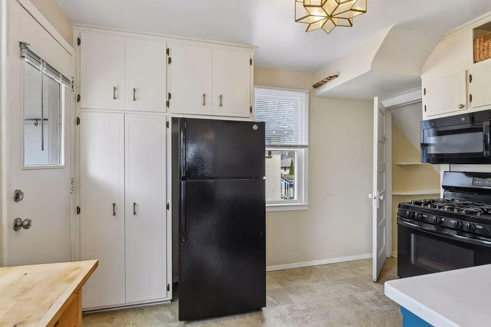 4156 Minnehaha Ave, Minneapolis, MN 55406