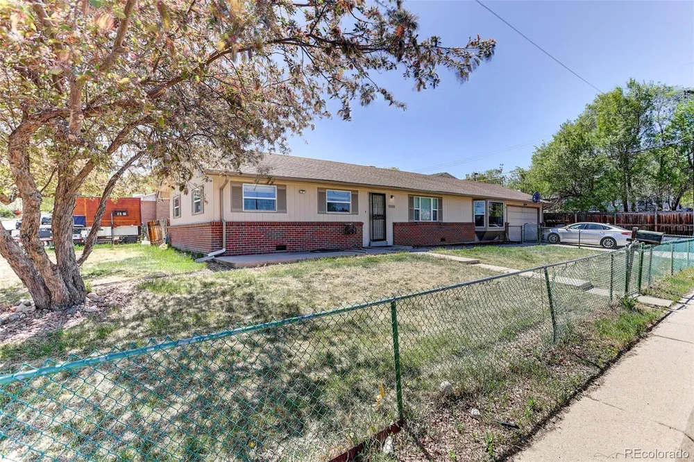 9900 W 57th Pl, Arvada, CO 80002