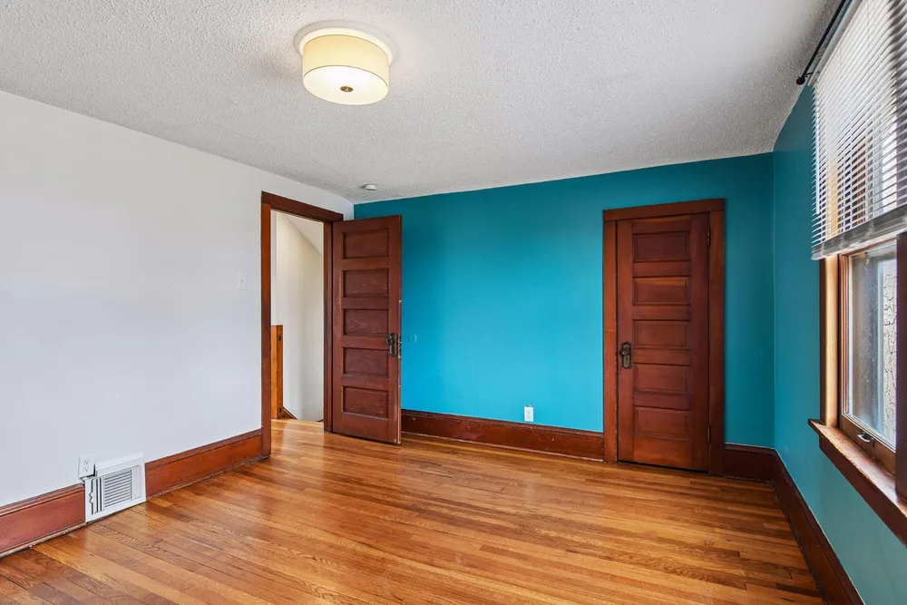 4156 Minnehaha Ave, Minneapolis, MN 55406
