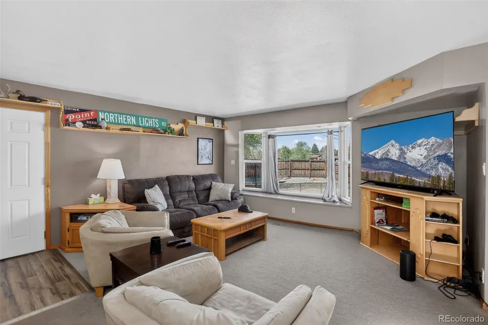 9900 W 57th Pl, Arvada, CO 80002