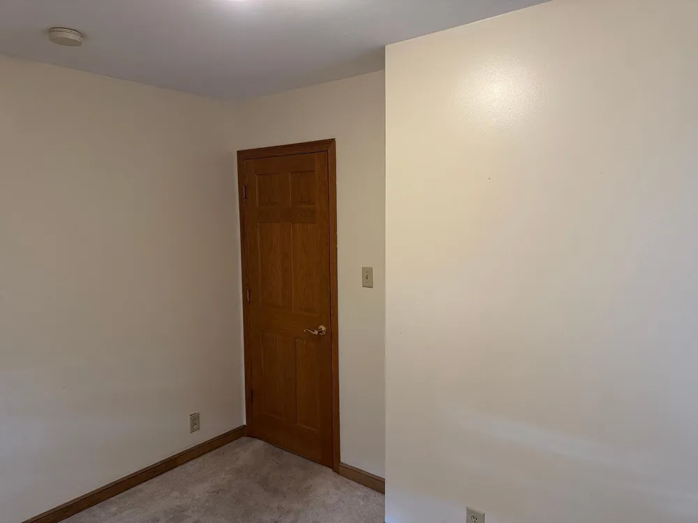 238 MacArthur St E, South Saint Paul, MN 55075