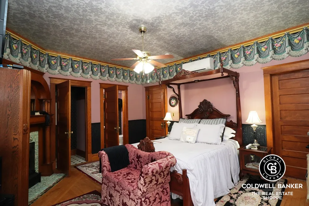 501 N 5th St, Garden City, KS 67846