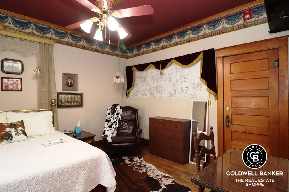 501 N 5th St, Garden City, KS 67846