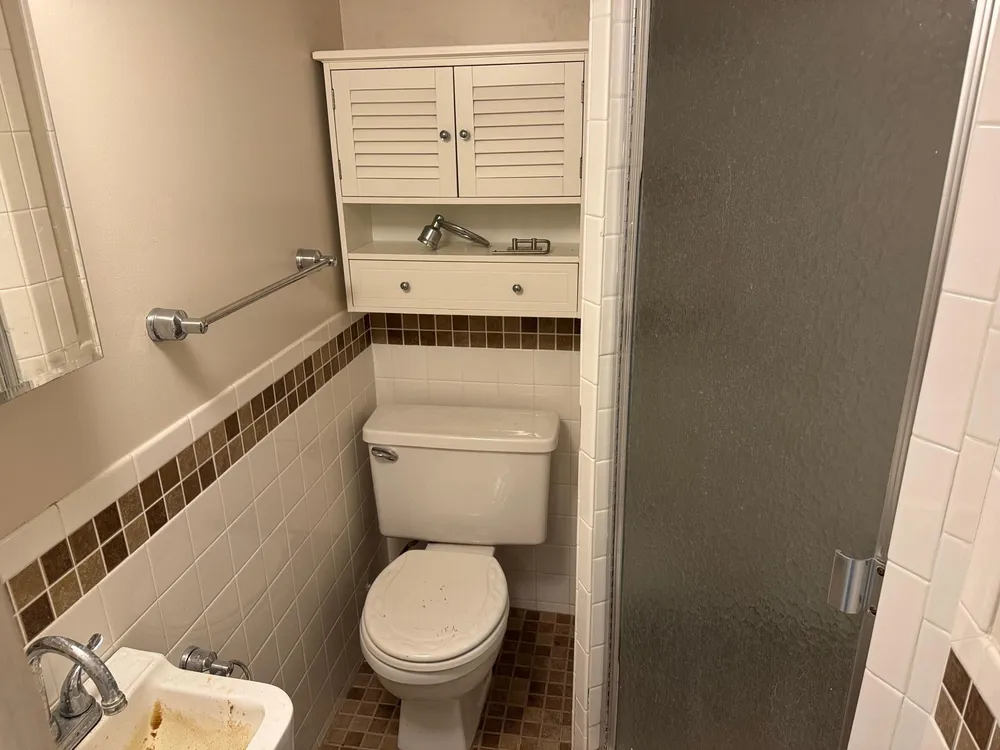238 MacArthur St E, South Saint Paul, MN 55075
