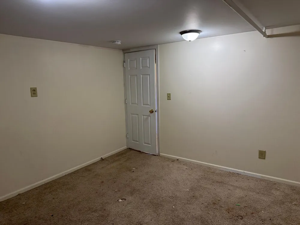 238 MacArthur St E, South Saint Paul, MN 55075