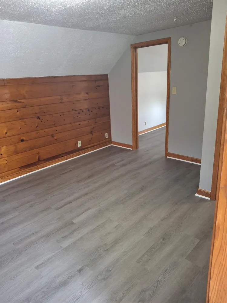 238 MacArthur St E, South Saint Paul, MN 55075