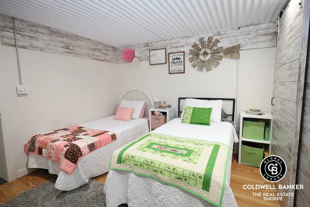 501 N 5th St, Garden City, KS 67846