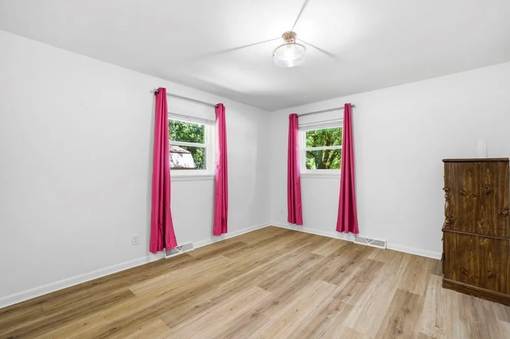 498 Cedar St, Dalton, GA 30720