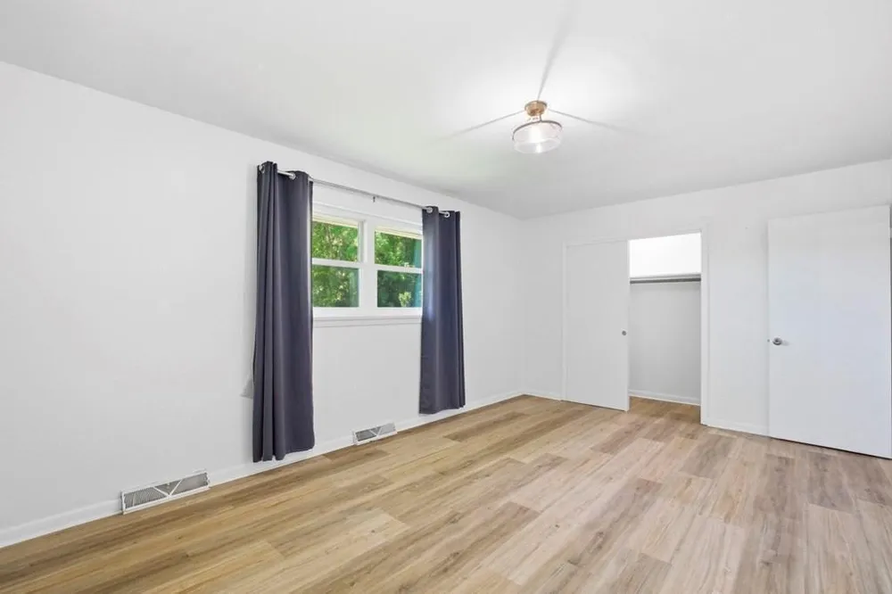 498 Cedar St, Dalton, GA 30720