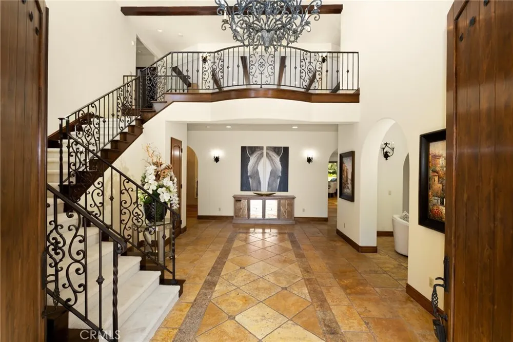 1417 Royal Oaks Dr, Bradbury, CA 91008