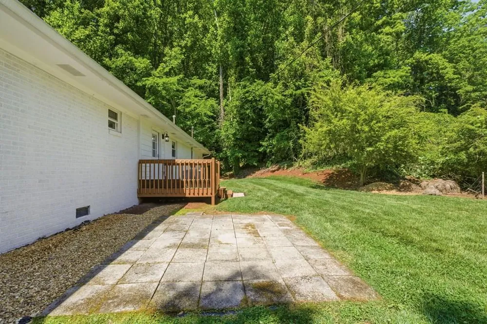 498 Cedar St, Dalton, GA 30720