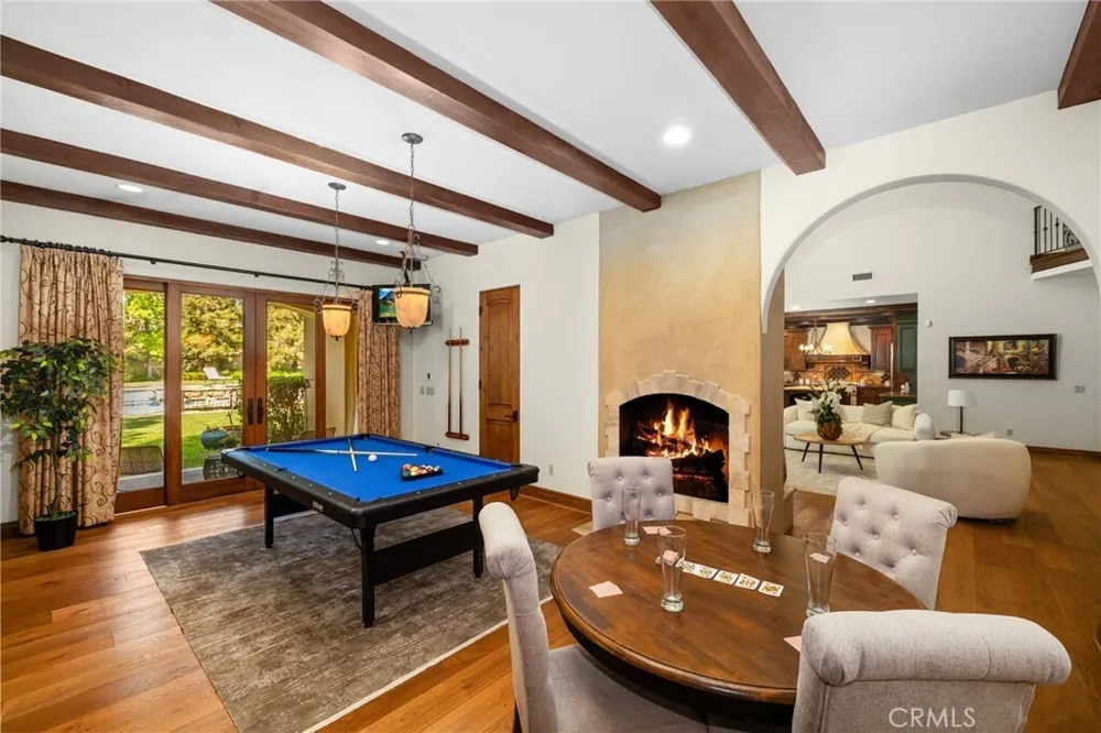 1417 Royal Oaks Dr, Bradbury, CA 91008