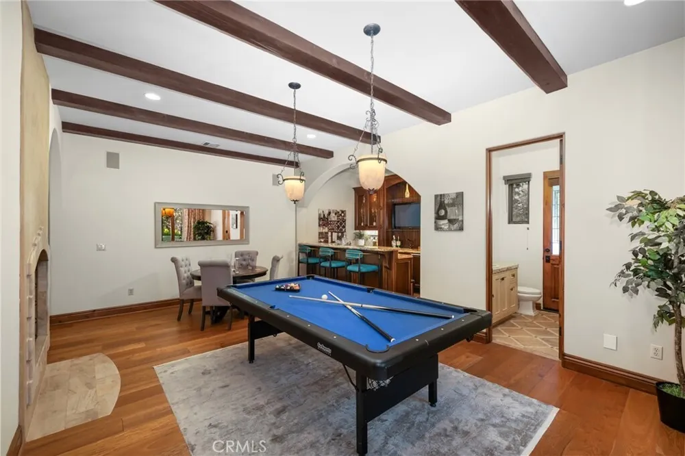 1417 Royal Oaks Dr, Bradbury, CA 91008