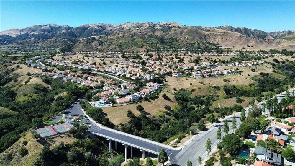 11601 Tampa Ave, Porter Ranch, CA 91326-1433