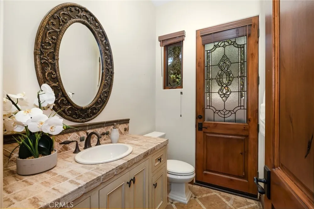 1417 Royal Oaks Dr, Bradbury, CA 91008