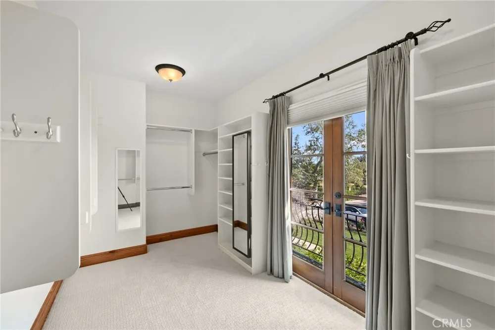 1417 Royal Oaks Dr, Bradbury, CA 91008