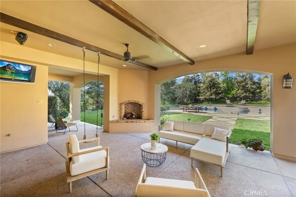 1417 Royal Oaks Dr, Bradbury, CA 91008