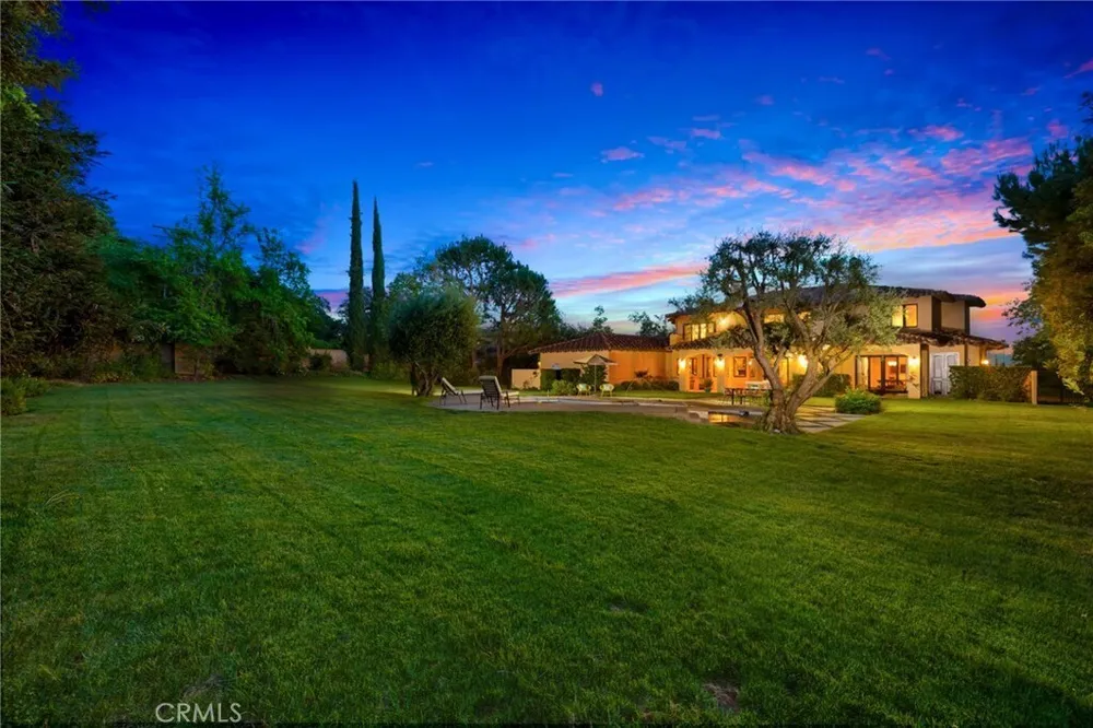 1417 Royal Oaks Dr, Bradbury, CA 91008