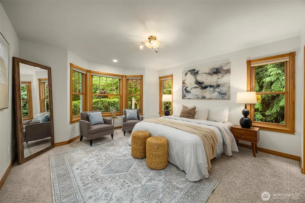 3718 S 334th St, Federal Way, WA 98001