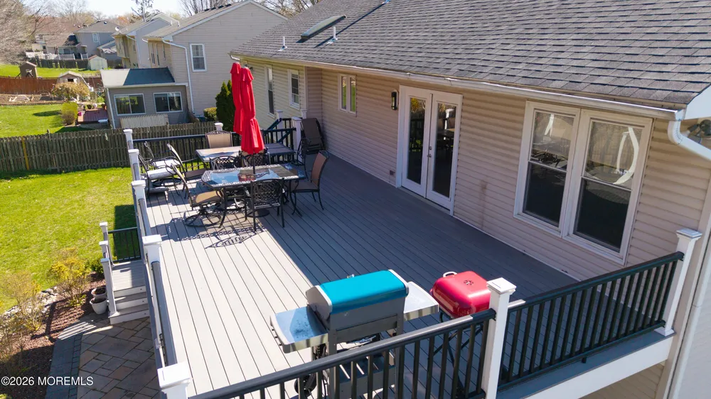 39 Royal Rd, Freehold, NJ 07728