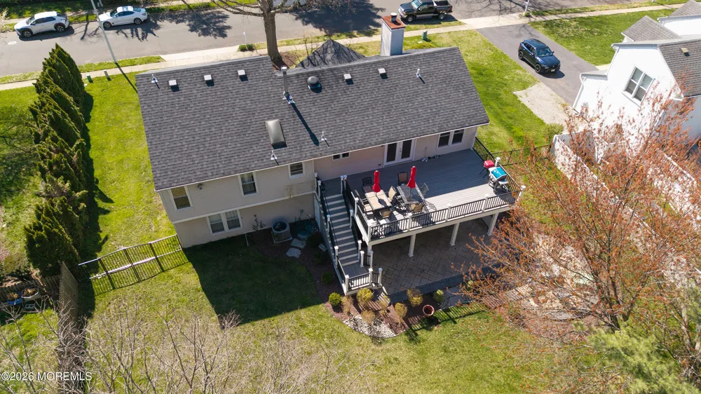 39 Royal Rd, Freehold, NJ 07728