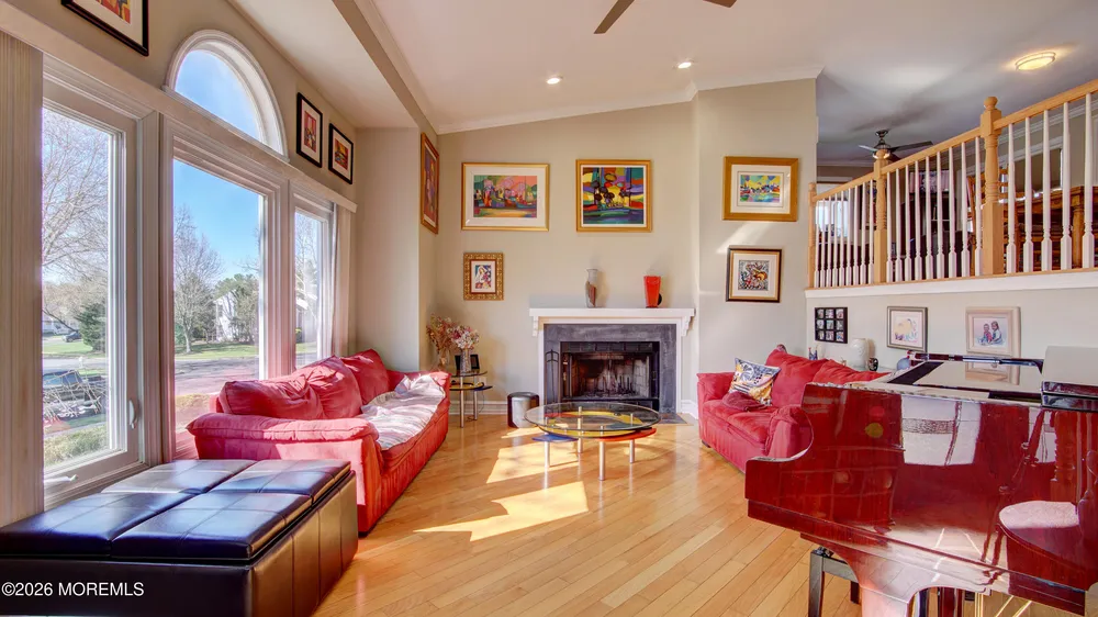 39 Royal Rd, Freehold, NJ 07728