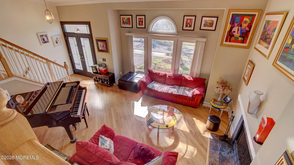 39 Royal Rd, Freehold, NJ 07728